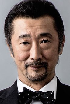 Акио Оцука